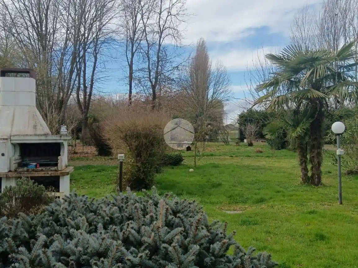 Casa indipendente in vendita a Ferrara