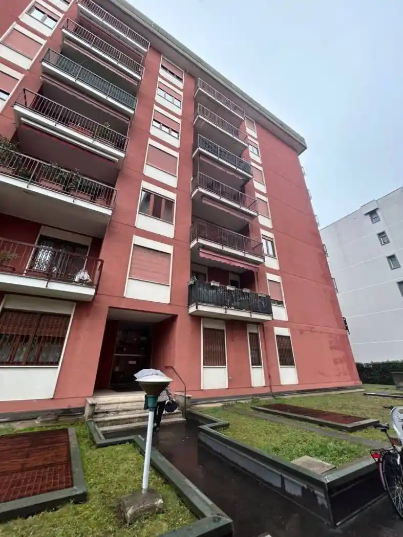 Appartamento in affitto a Saronno