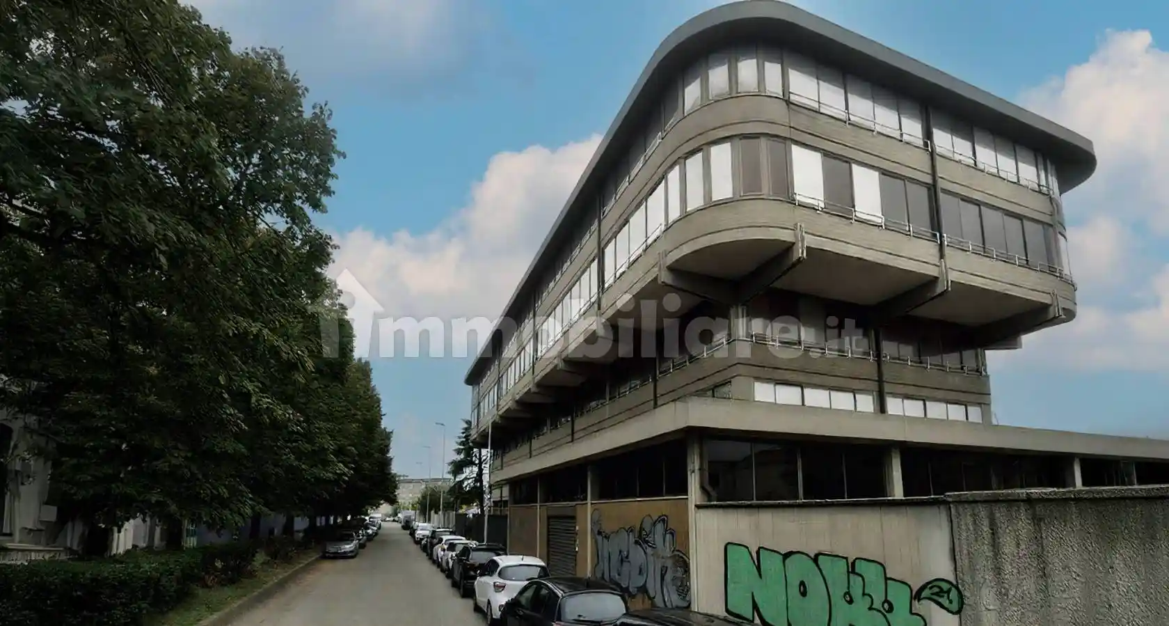 Palazzo - Edificio in vendita a Firenze