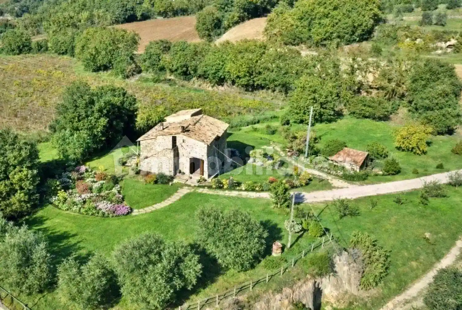 Rustico - Casale in vendita a Baschi