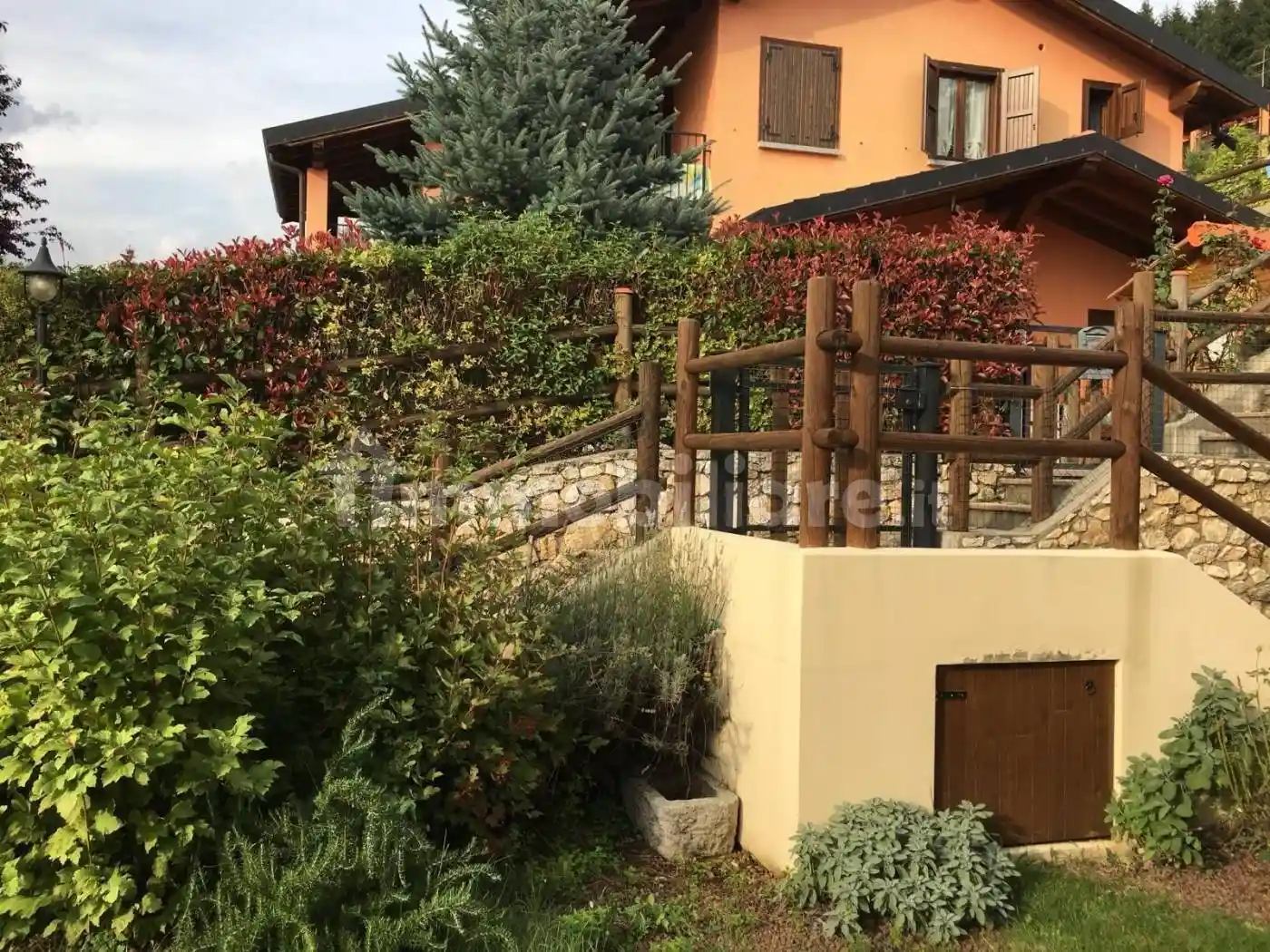 Appartamento in vendita a Ferrara di Monte Baldo