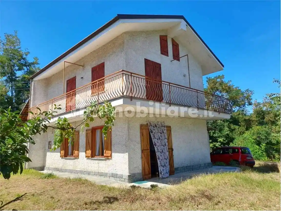 Casa indipendente in vendita a Mondovì