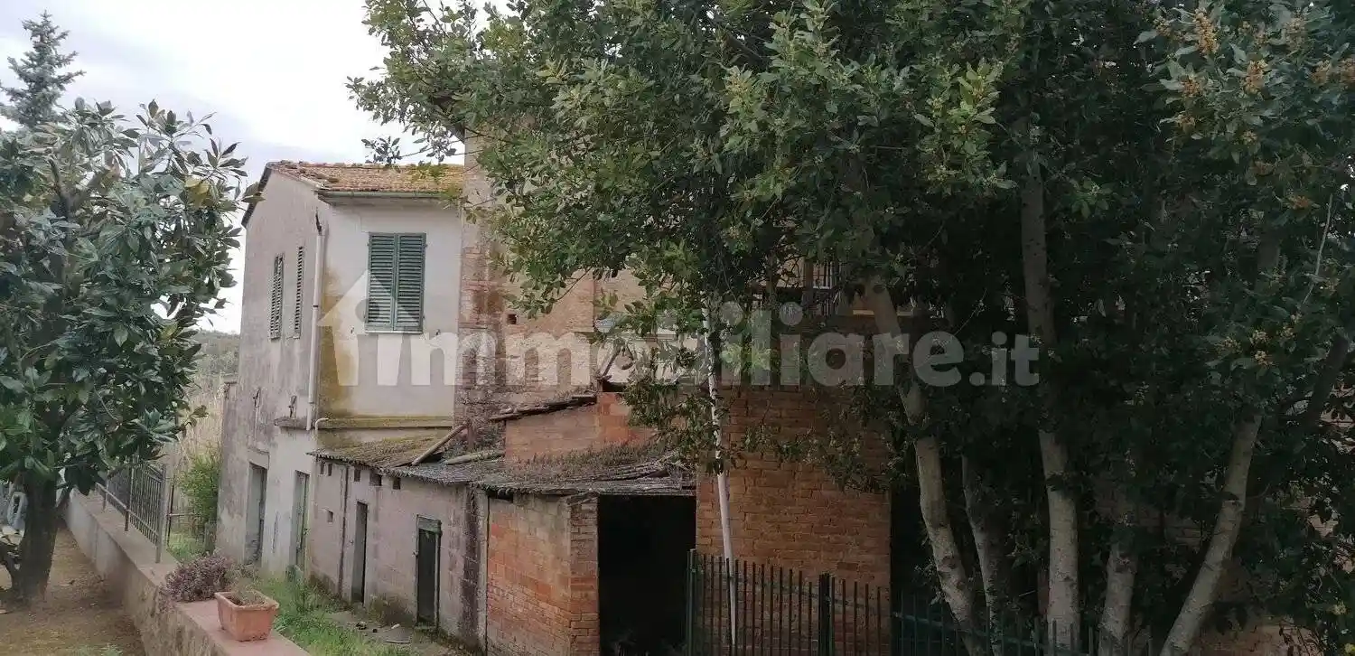 Villa in vendita a Poggibonsi