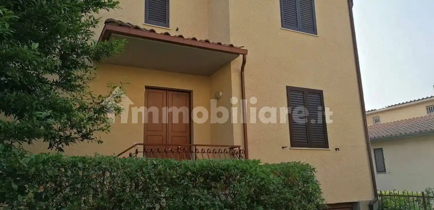 Villa in vendita a Poggibonsi