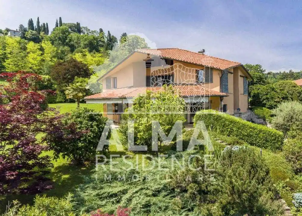 Villa in vendita a Bergamo
