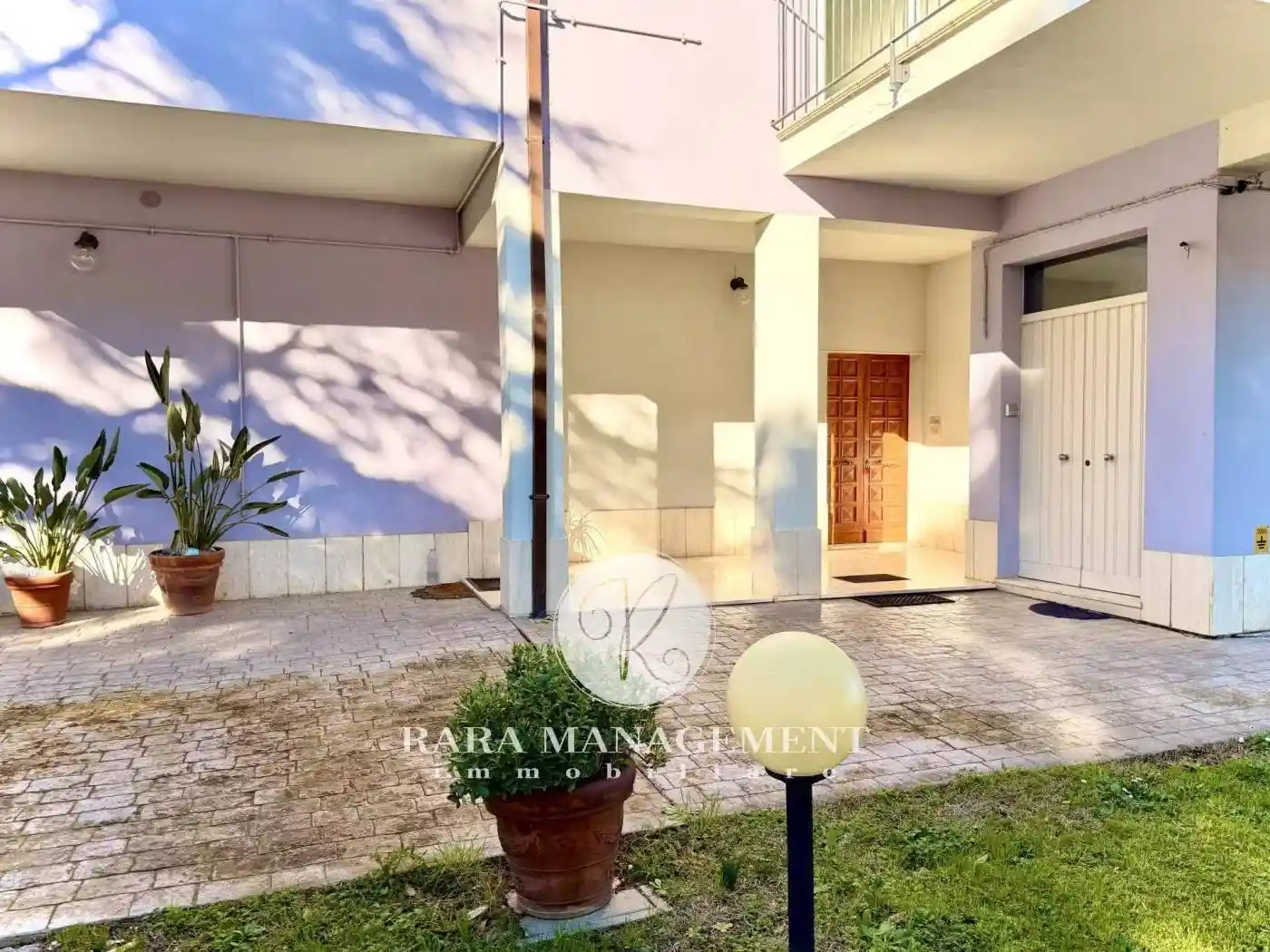 Appartamento in vendita a Montecosaro