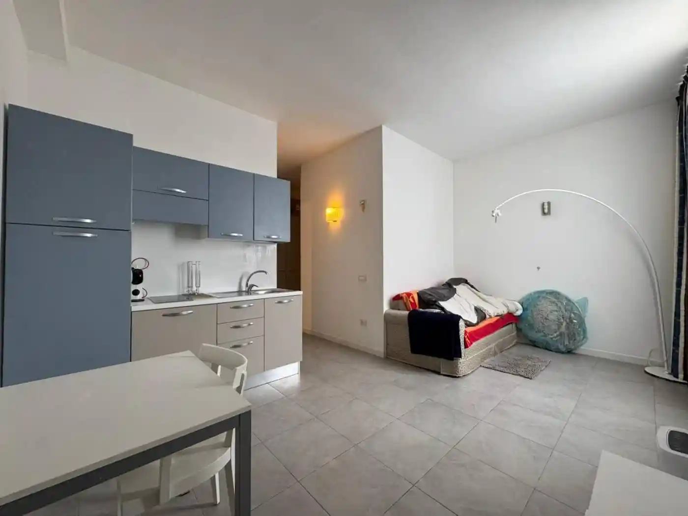 Appartamento in vendita a Capraia e Limite