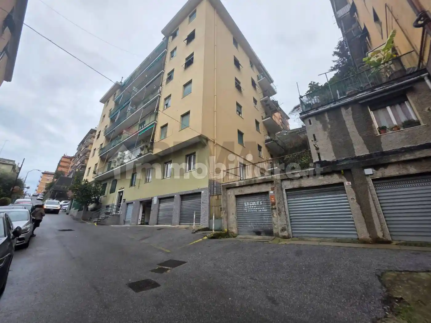 Appartamento in vendita a Genova