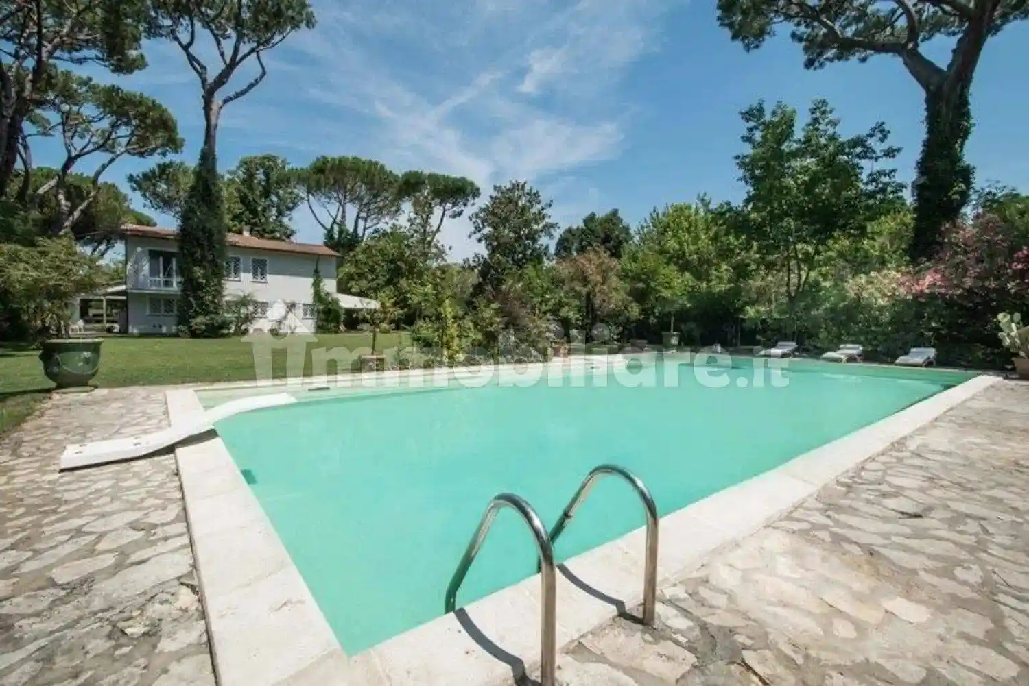 Villa in affitto a Pietrasanta