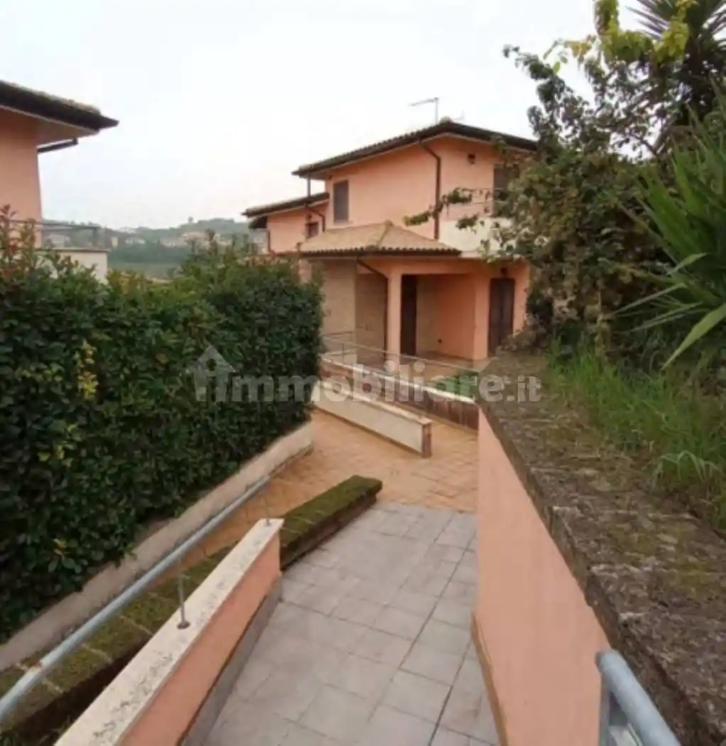 Appartamento in vendita a Colli al Metauro