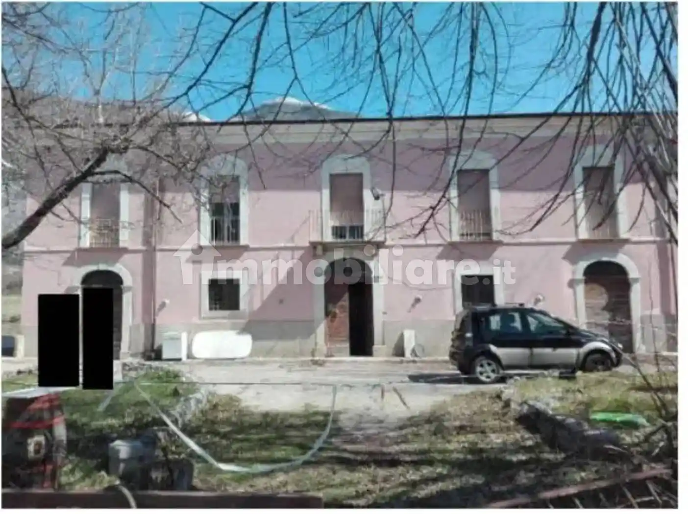 Villa in vendita a Sulmona