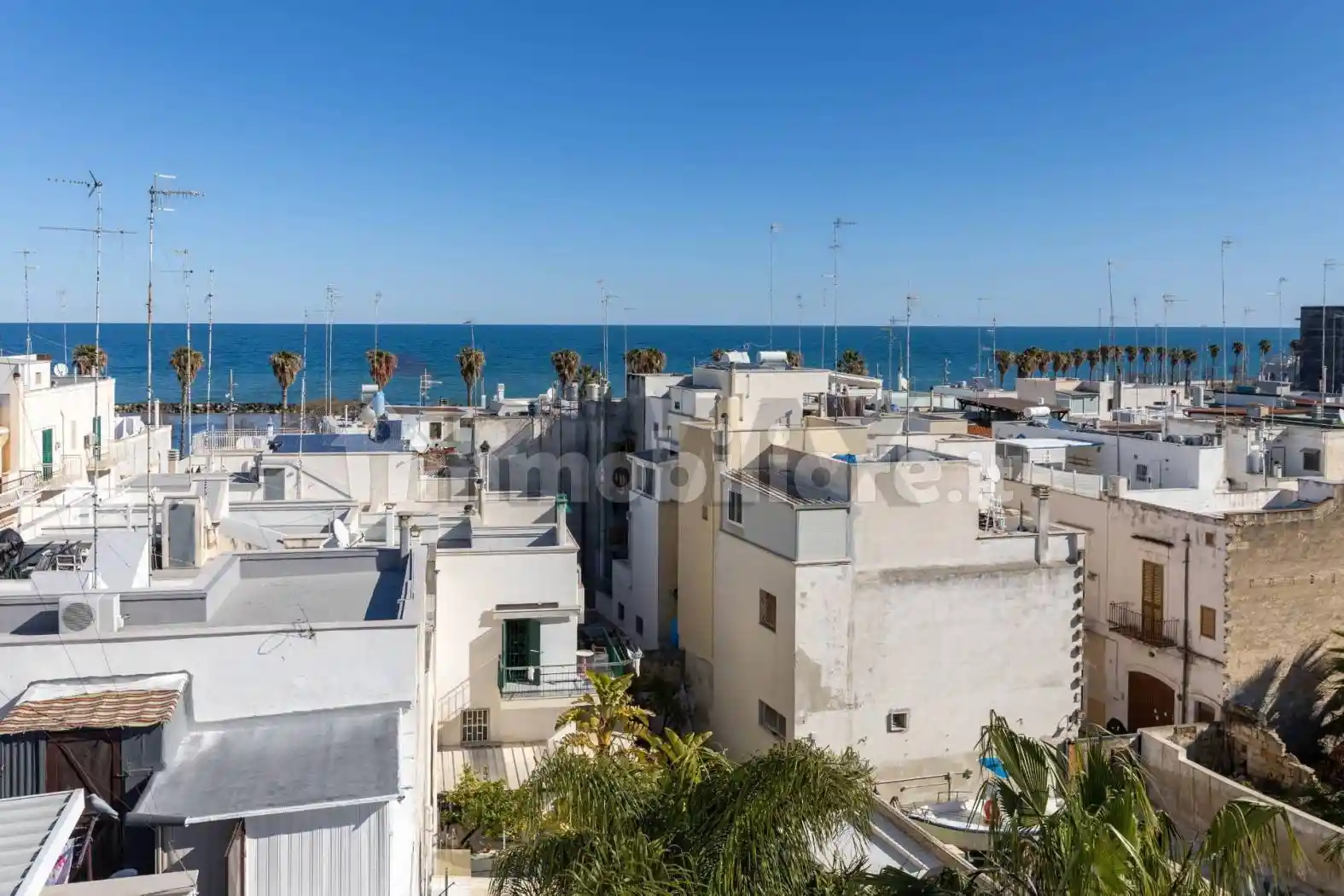 Appartamento in vendita a Mola di Bari