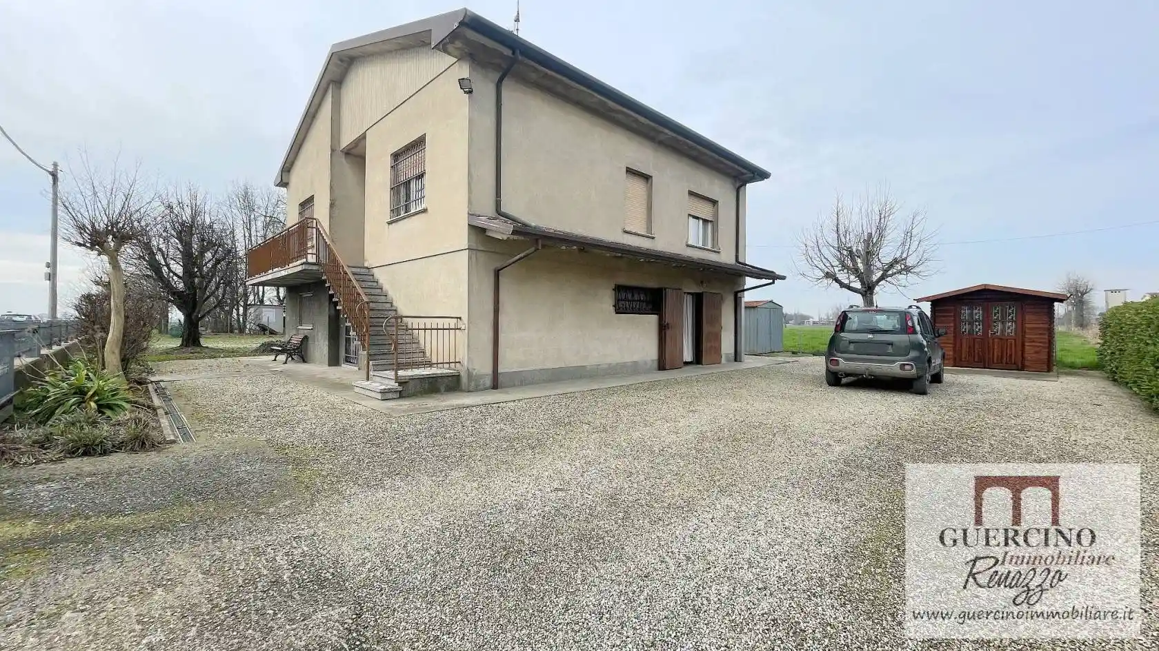 Villa in vendita a Cento