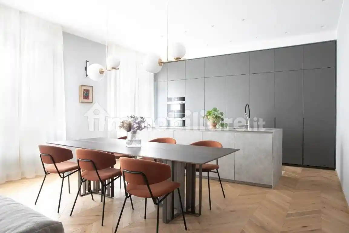 Appartamento in vendita a Firenze