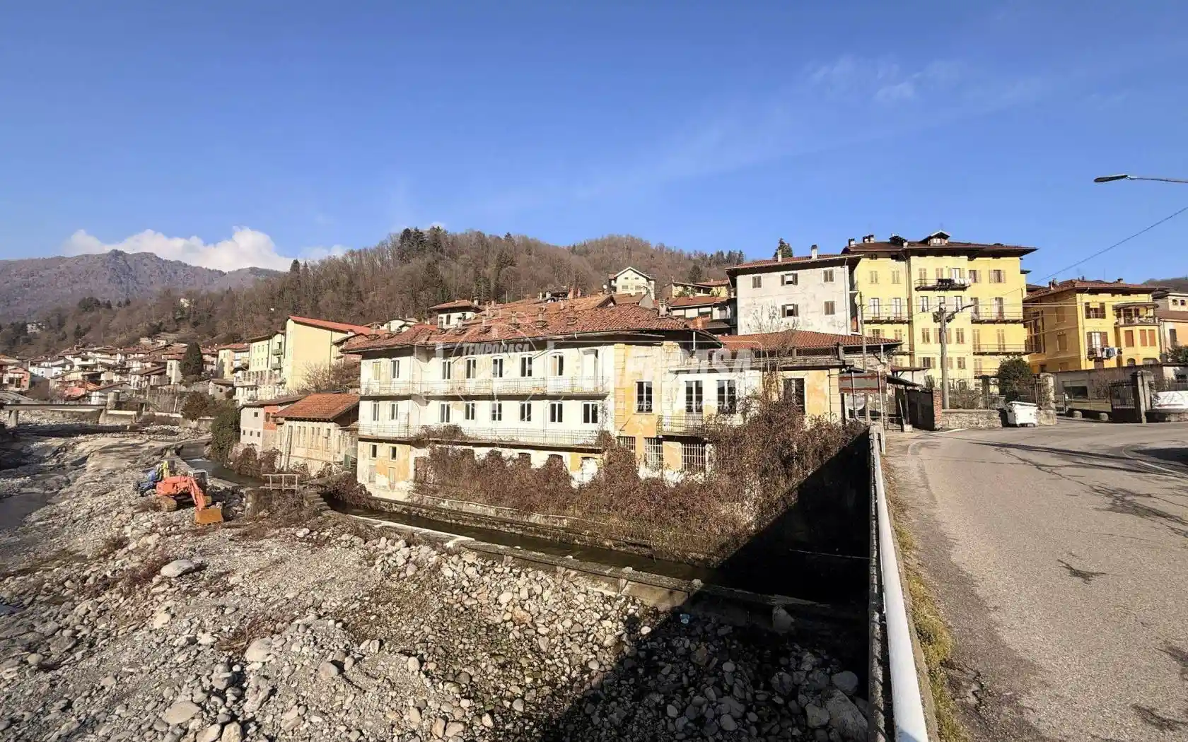 Casa indipendente in vendita a Coggiola