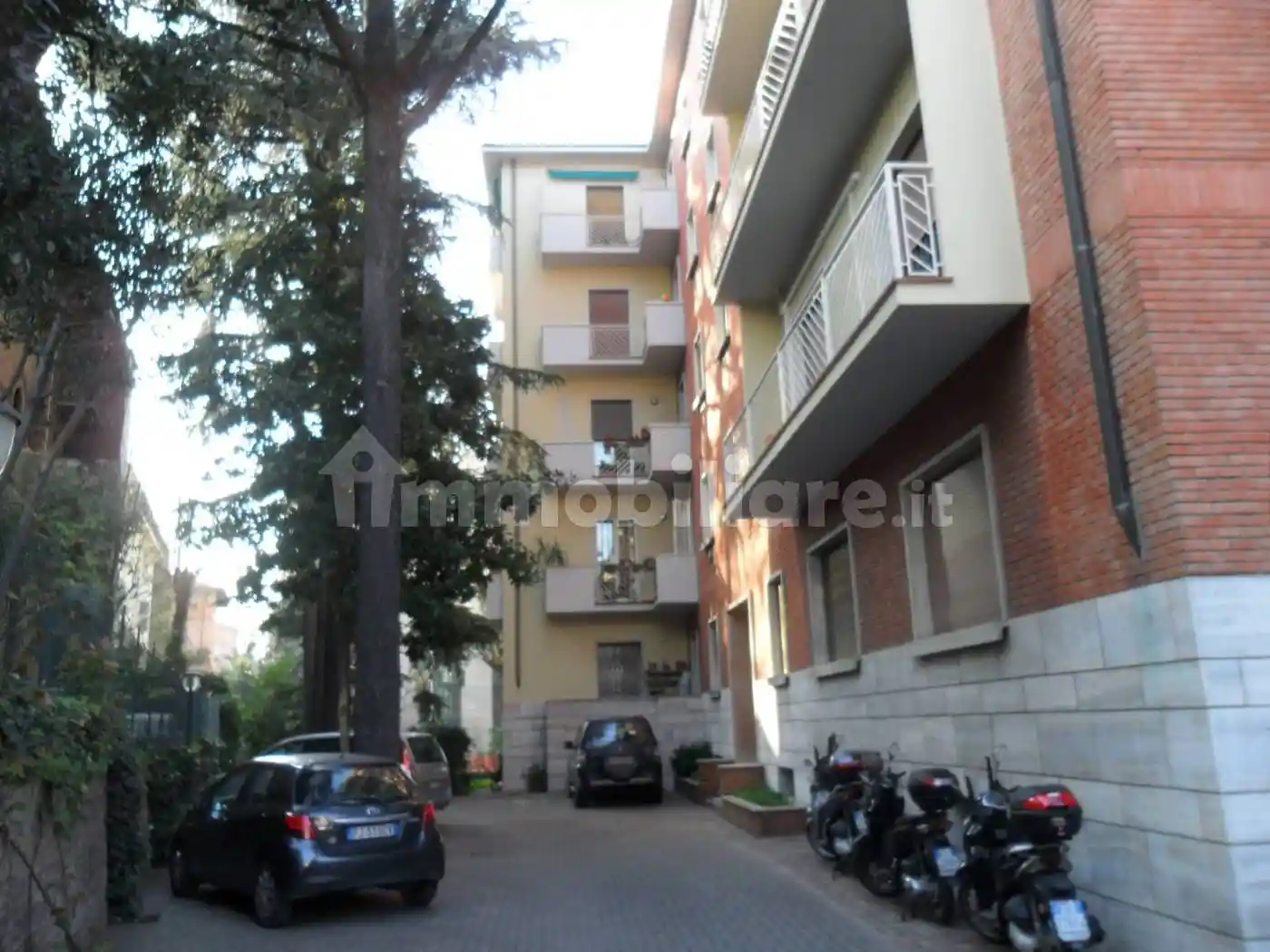 Appartamento in affitto a Bologna