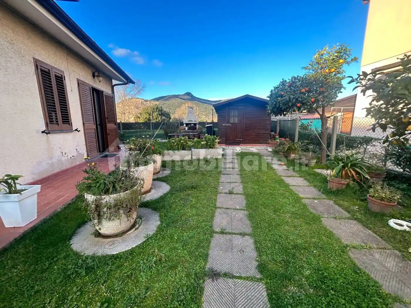 Villa in vendita a Cascina