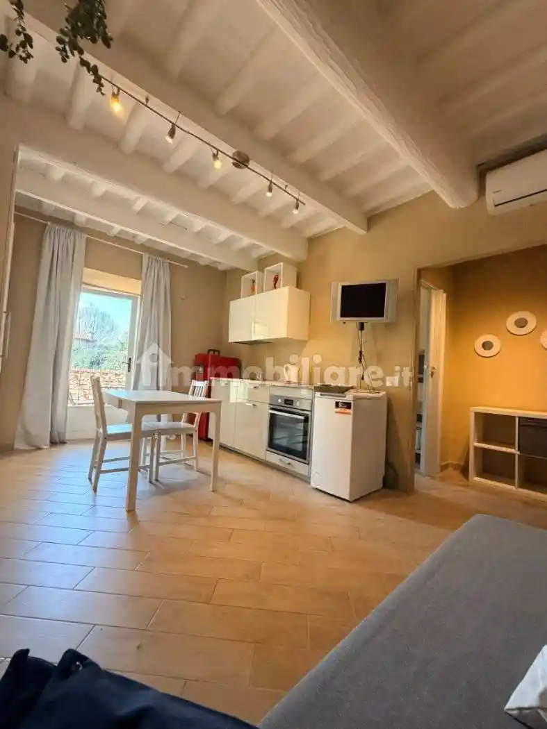 Appartamento in affitto a Pisa