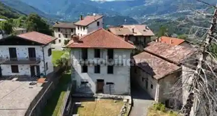 Casa indipendente in vendita a Bedulita