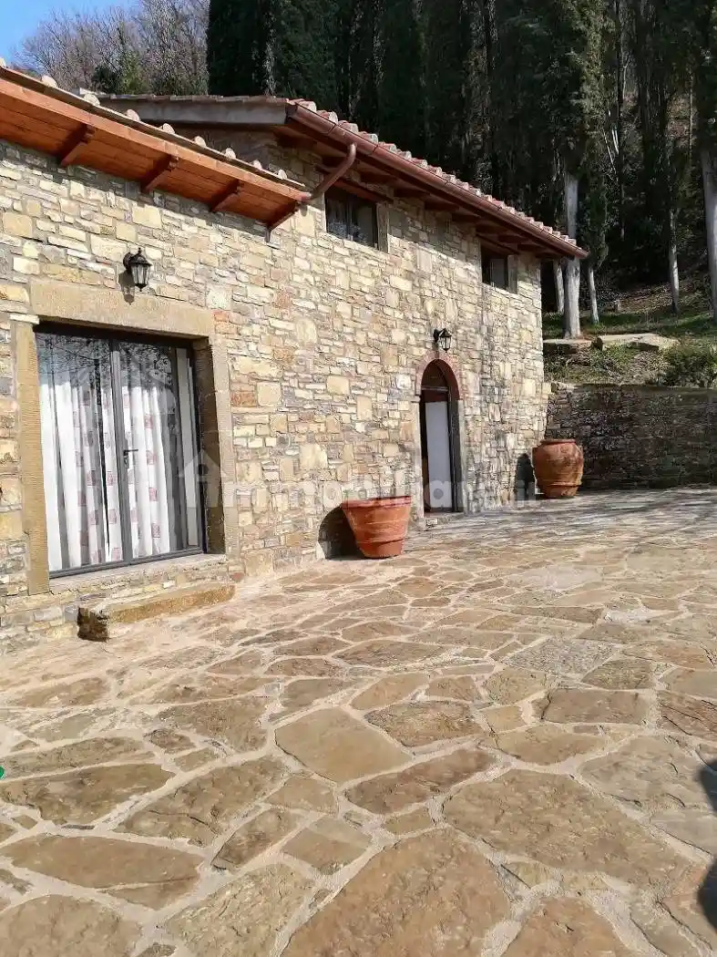 Rustico - Casale in affitto a Pelago