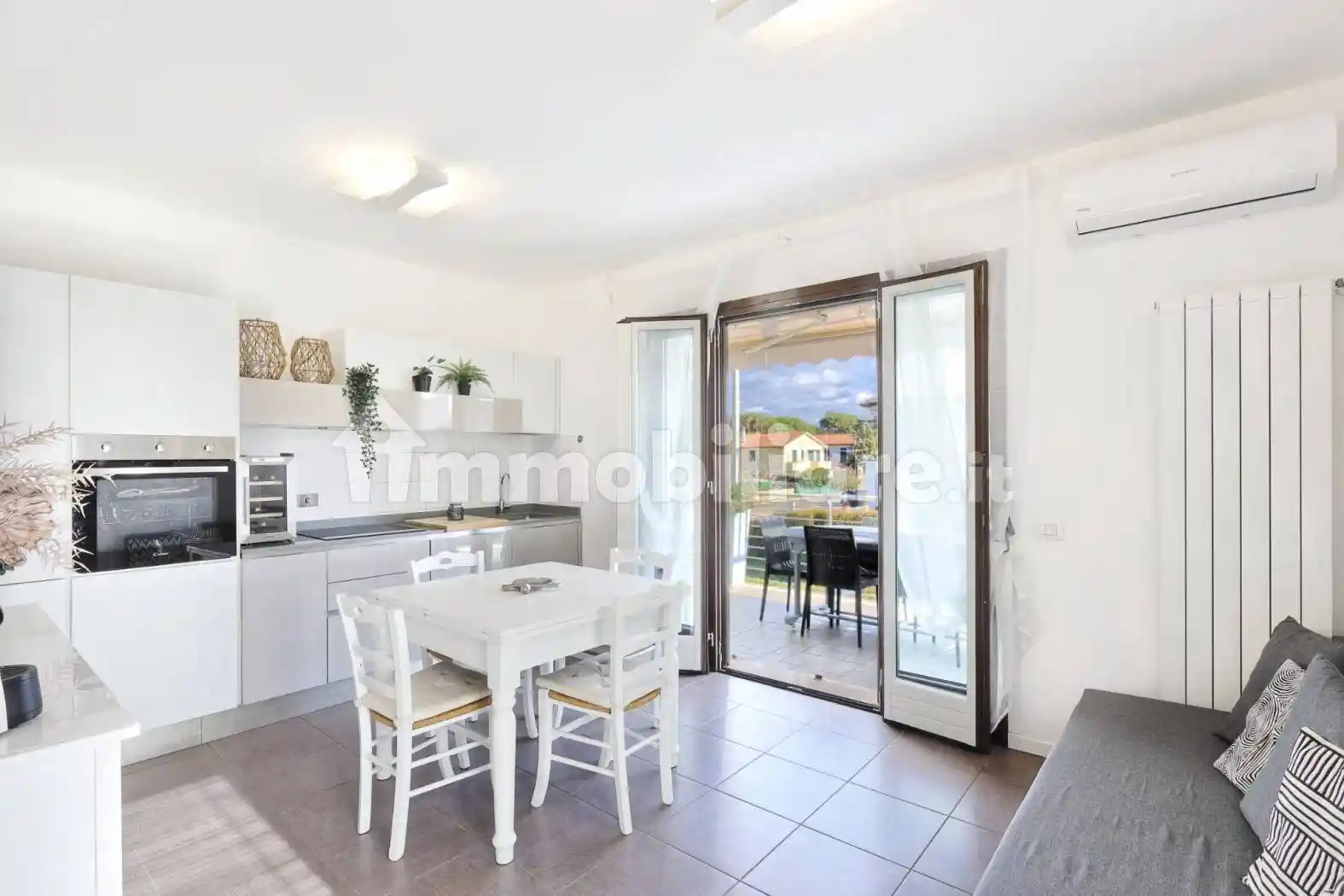 Appartamento in vendita a Castagneto Carducci