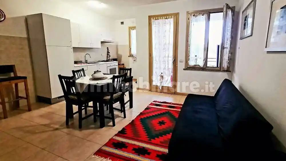 Appartamento in vendita a Piacenza