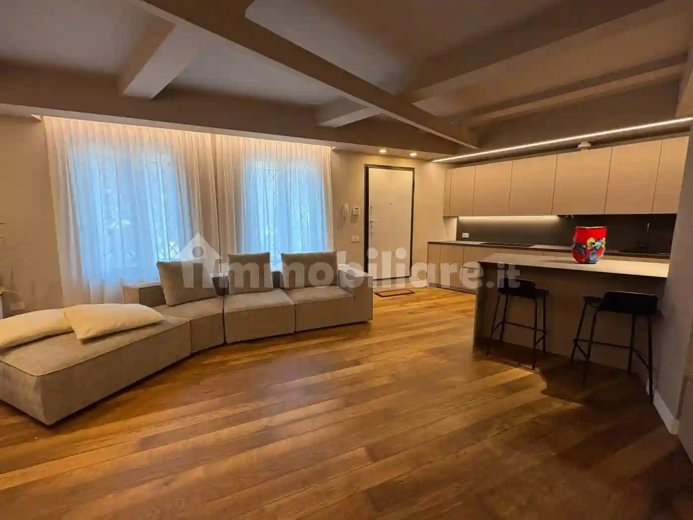 Loft - foto 2