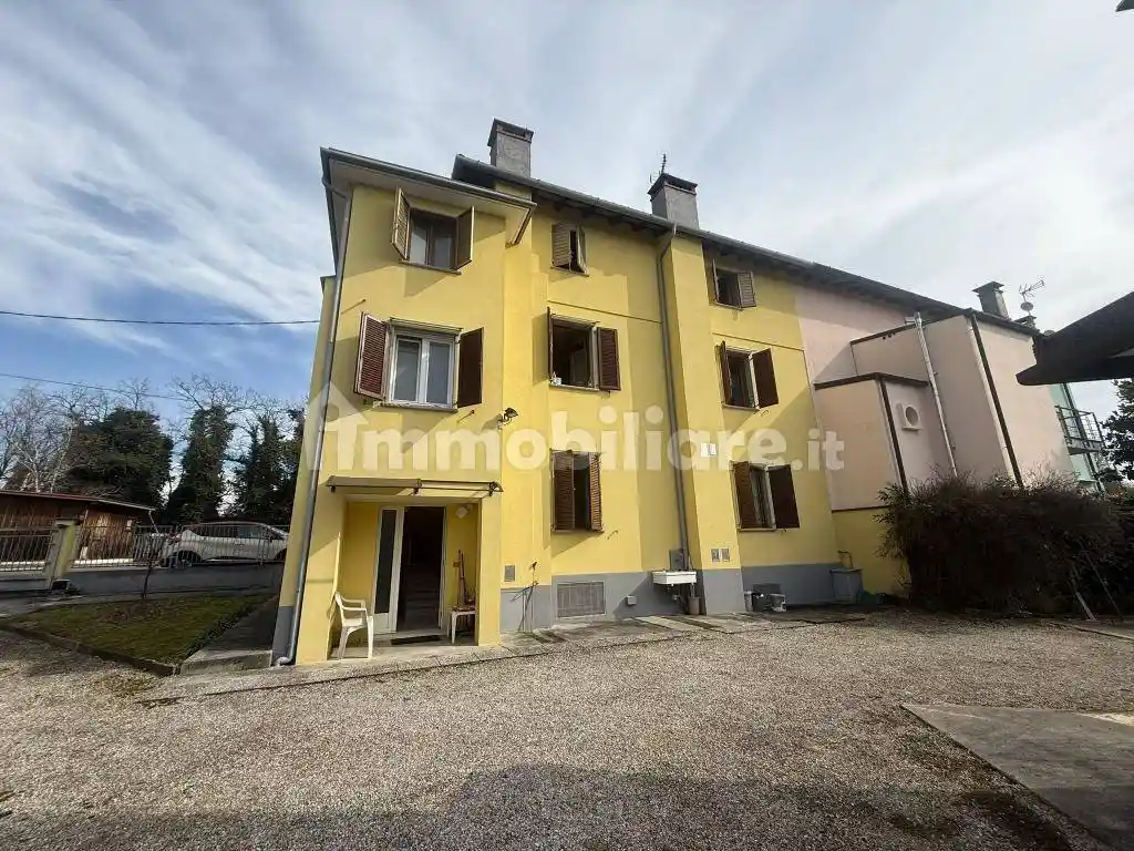 Villa in vendita a Tricesimo