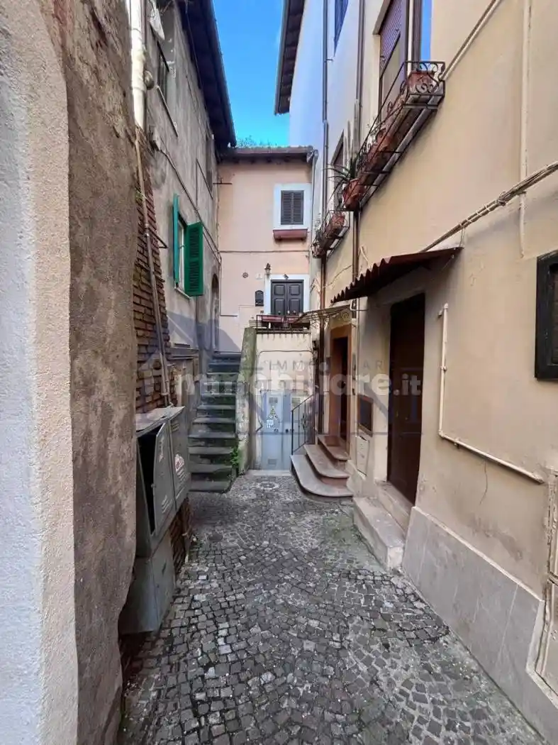 Appartamento in affitto a Zagarolo