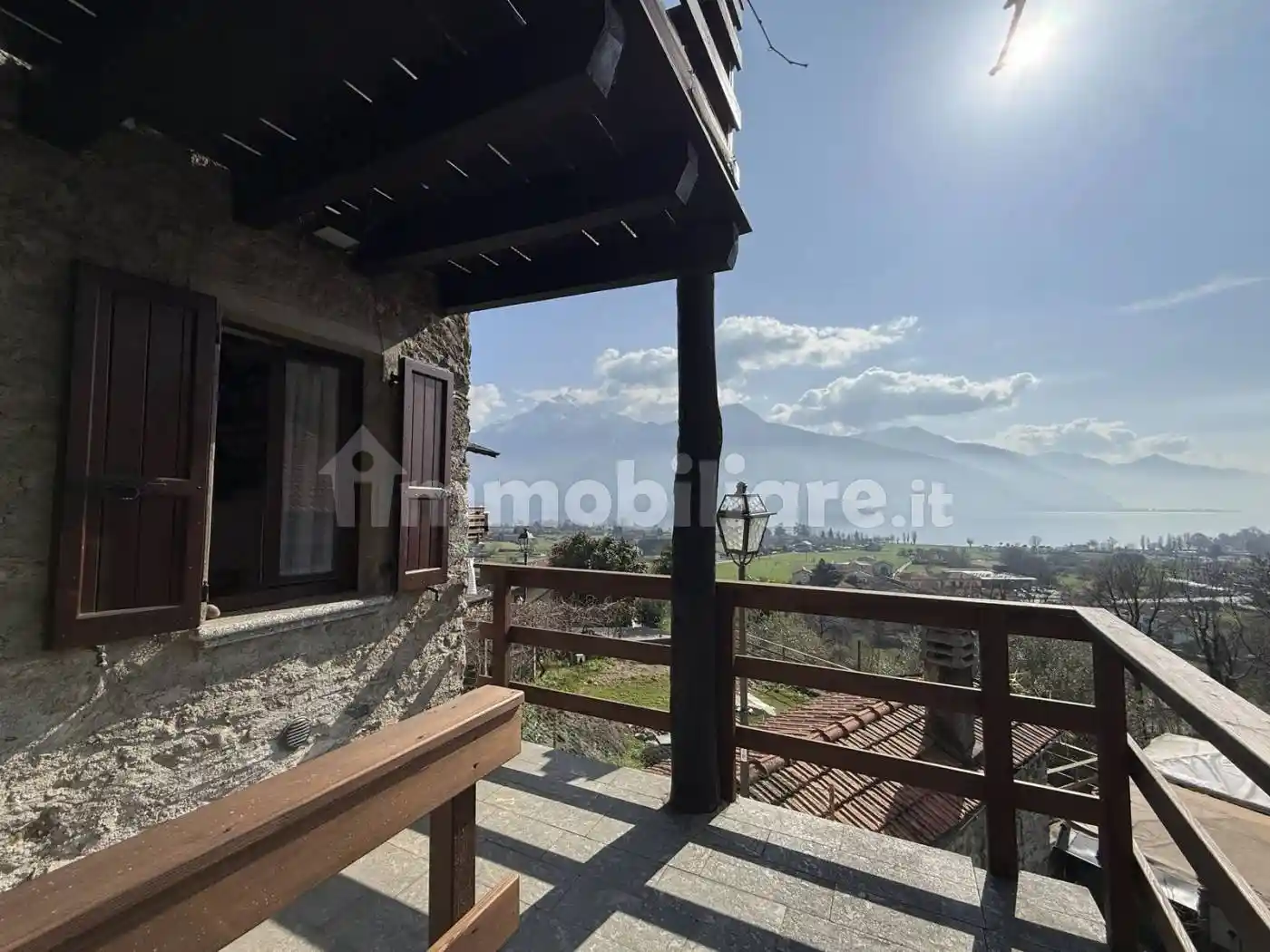 Appartamento in vendita a Gravedona ed Uniti