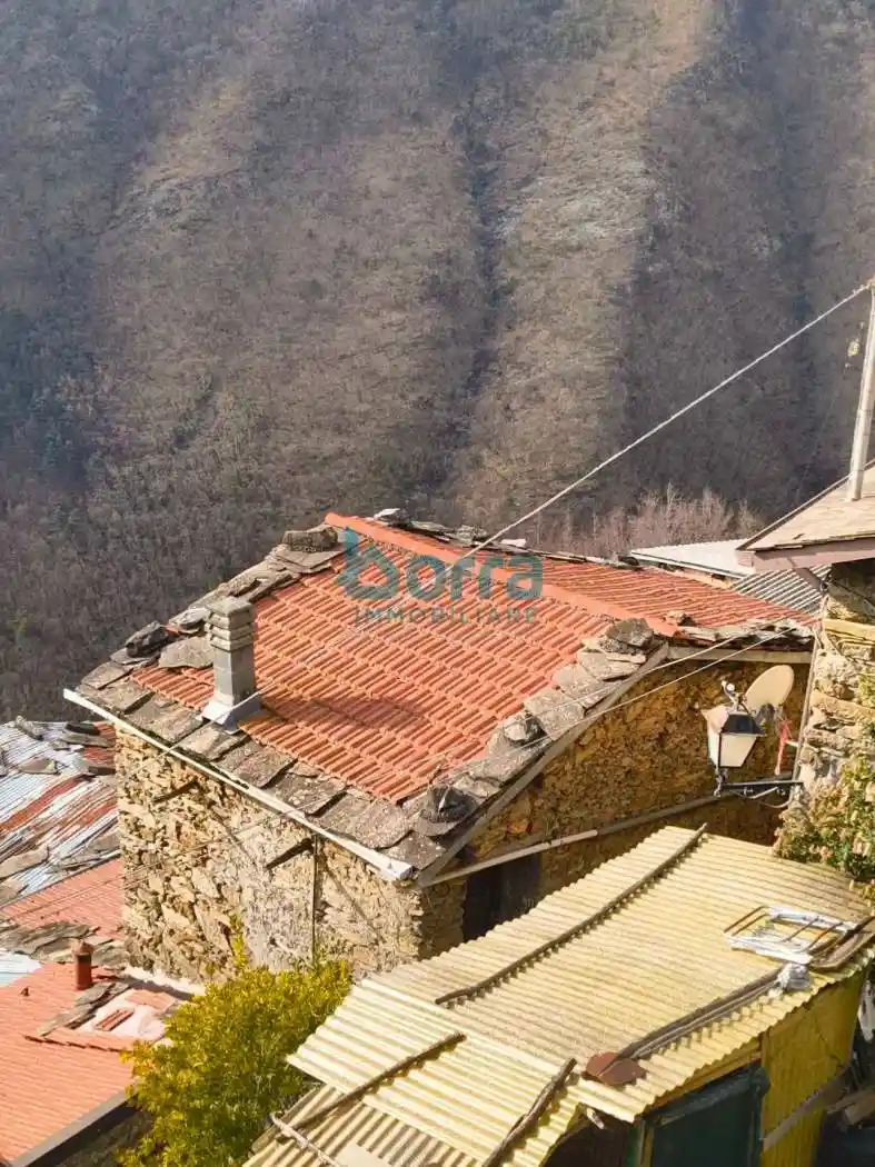 Appartamento in vendita a Triora