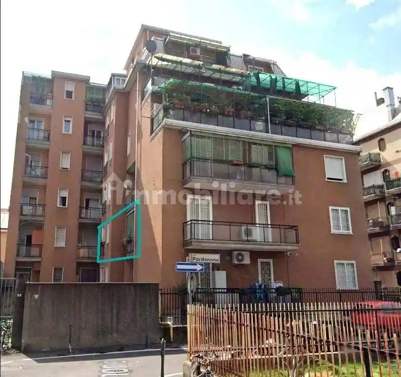 Appartamento in vendita a Baranzate