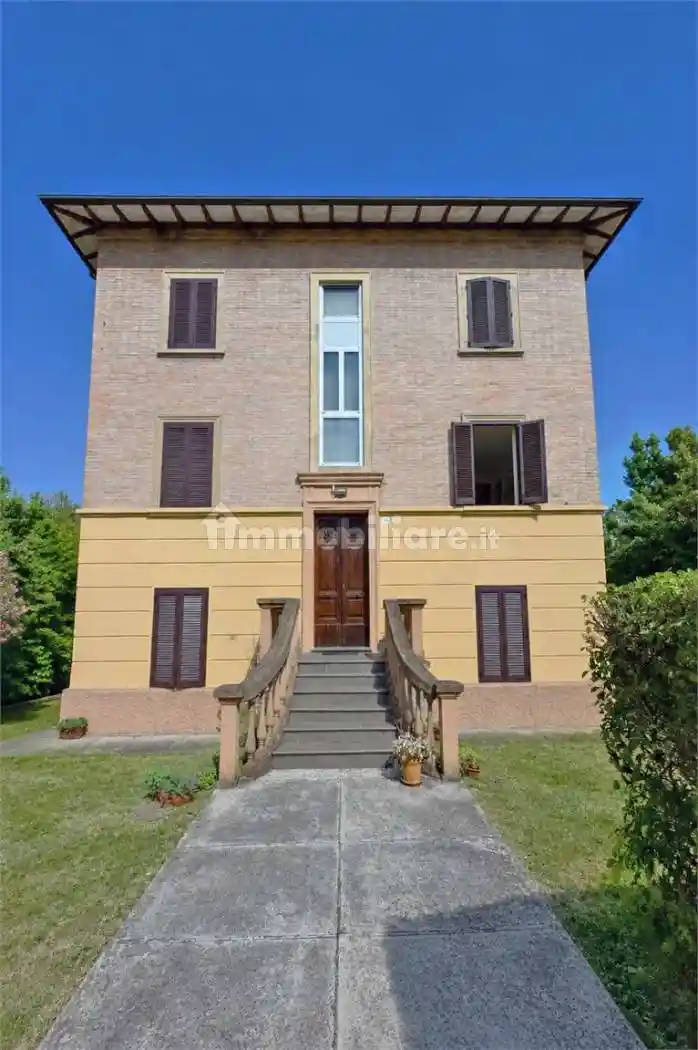 Villa in vendita a Modena