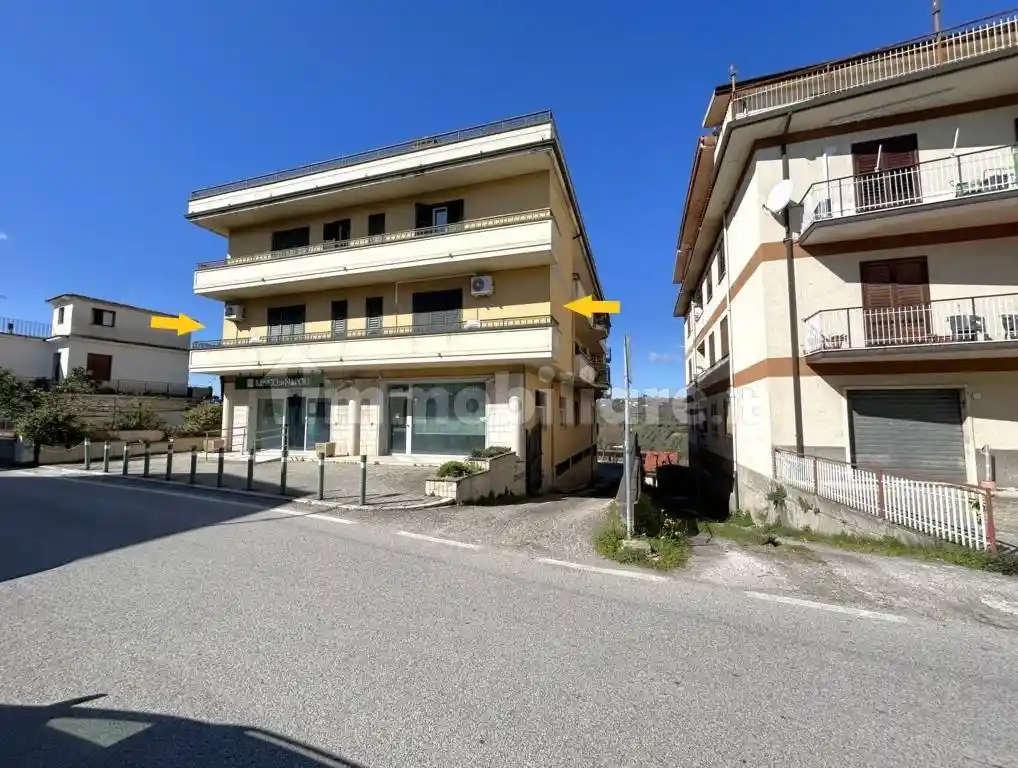 Appartamento in vendita a Mirabella Eclano