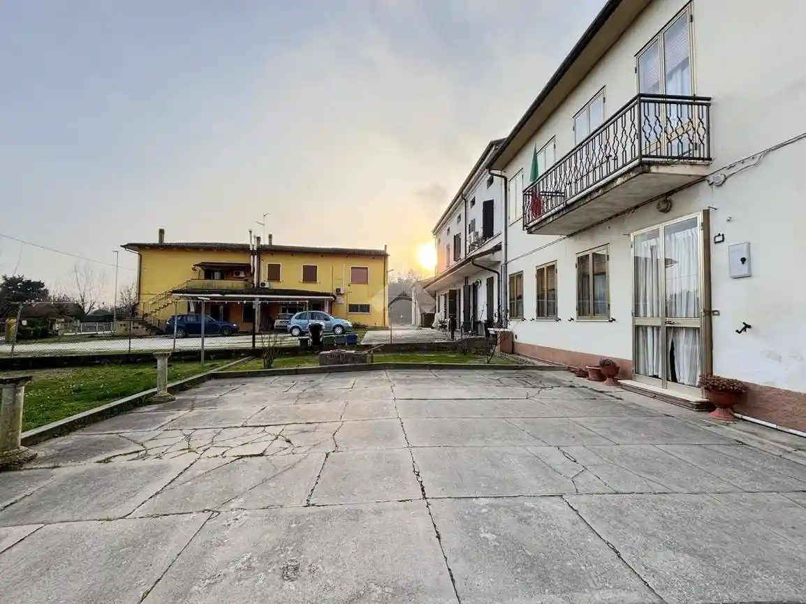 Casa indipendente in vendita a San Benedetto Po