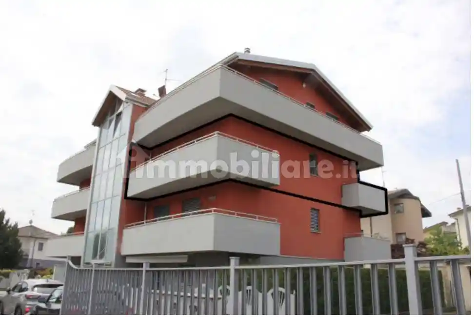 Appartamento in vendita a Stezzano
