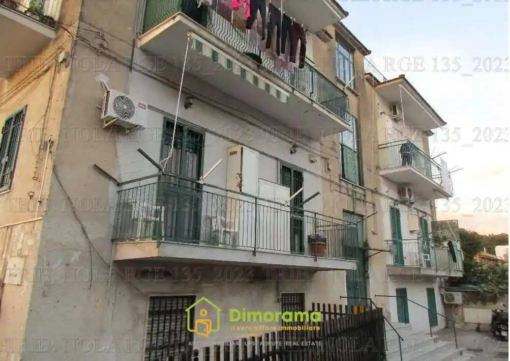 Appartamento in vendita a Pollena Trocchia