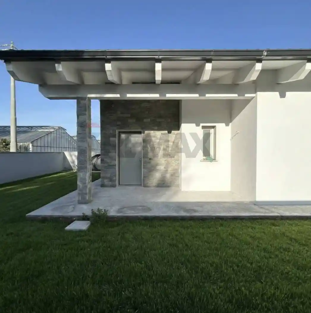 Villa in vendita a Aprilia