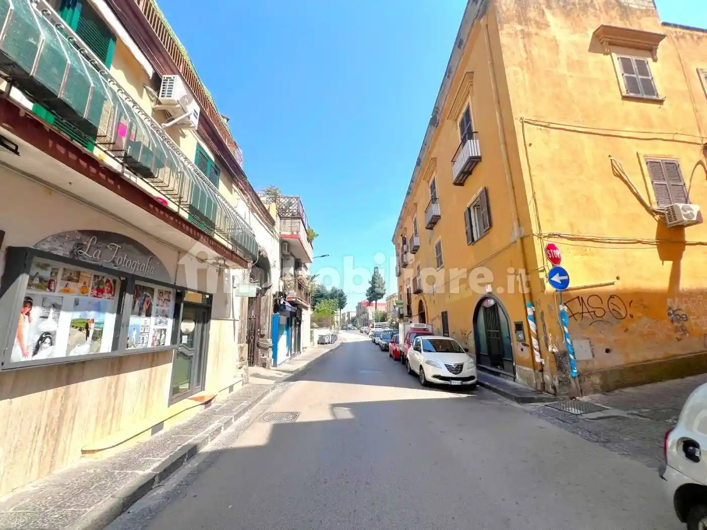 Appartamento in vendita a Napoli