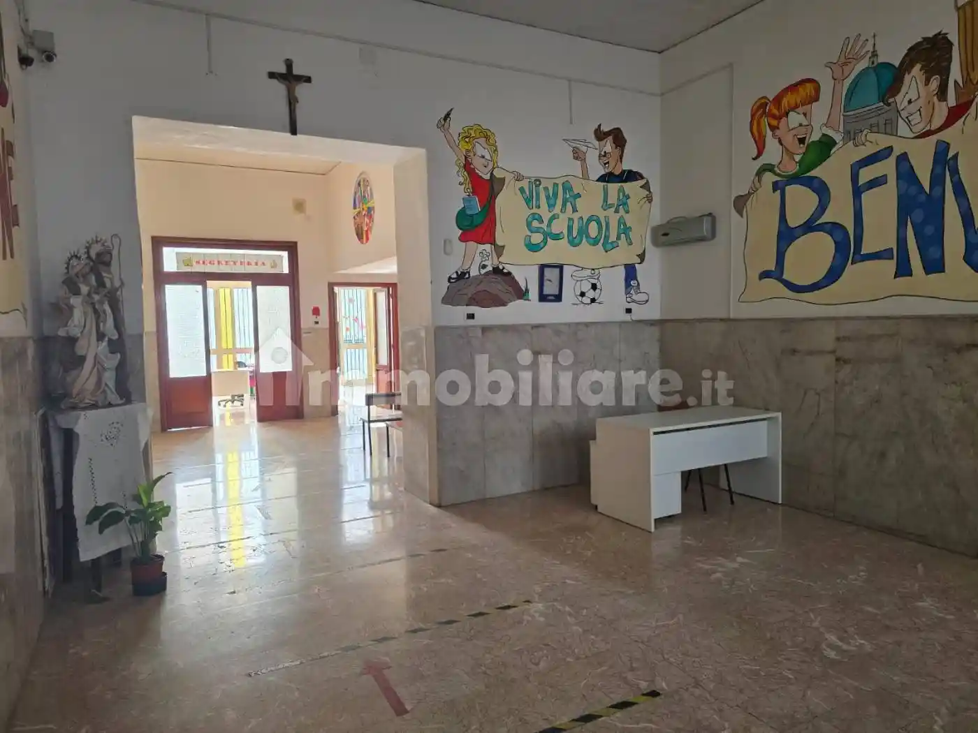 Palazzo - Edificio in vendita a Afragola