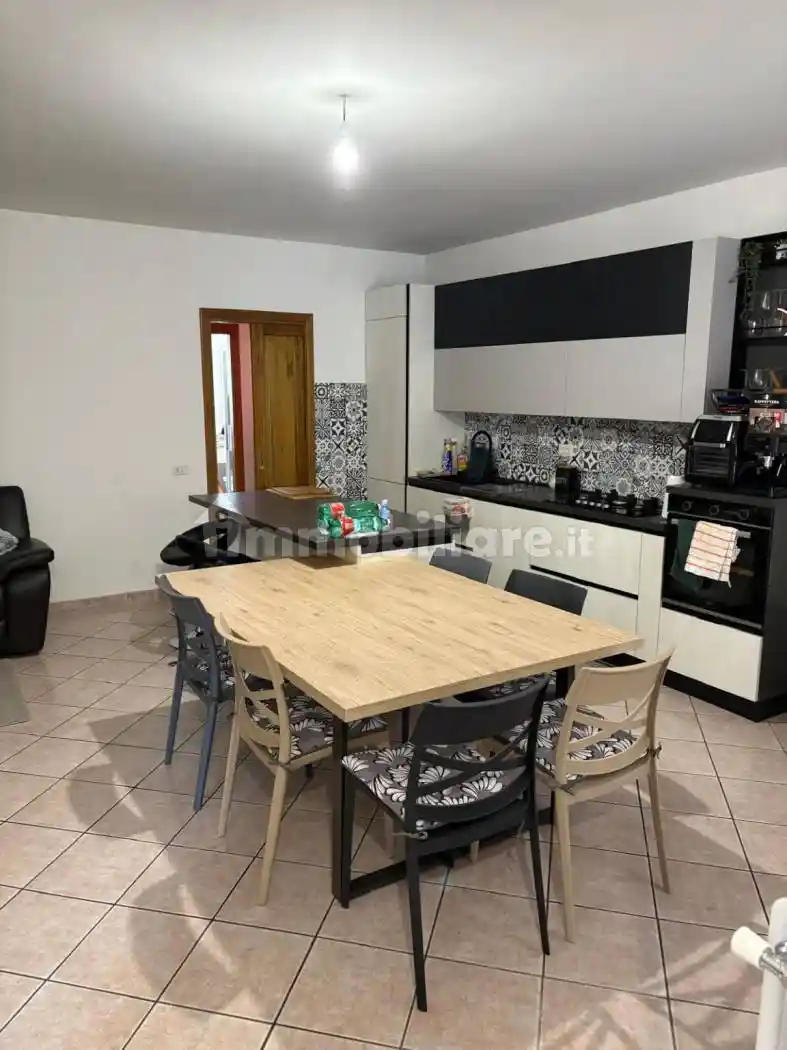 Appartamento in vendita a Carsoli