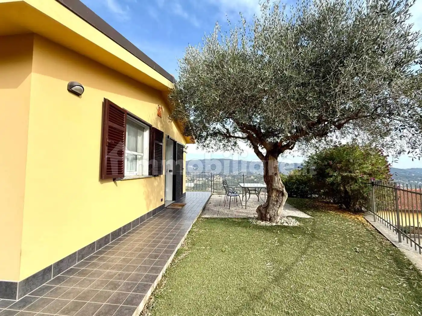 Appartamento in vendita a Imperia