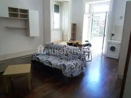 Appartamento in affitto a Napoli