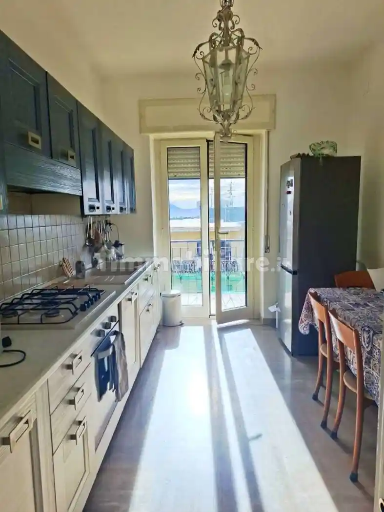 Appartamento in affitto a Napoli