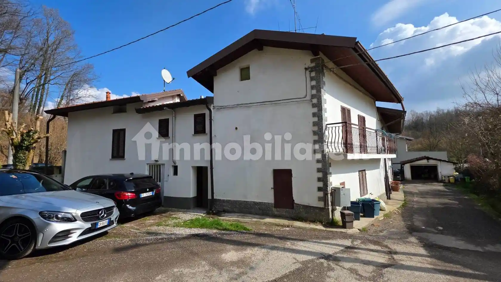 Appartamento in vendita a Faloppio