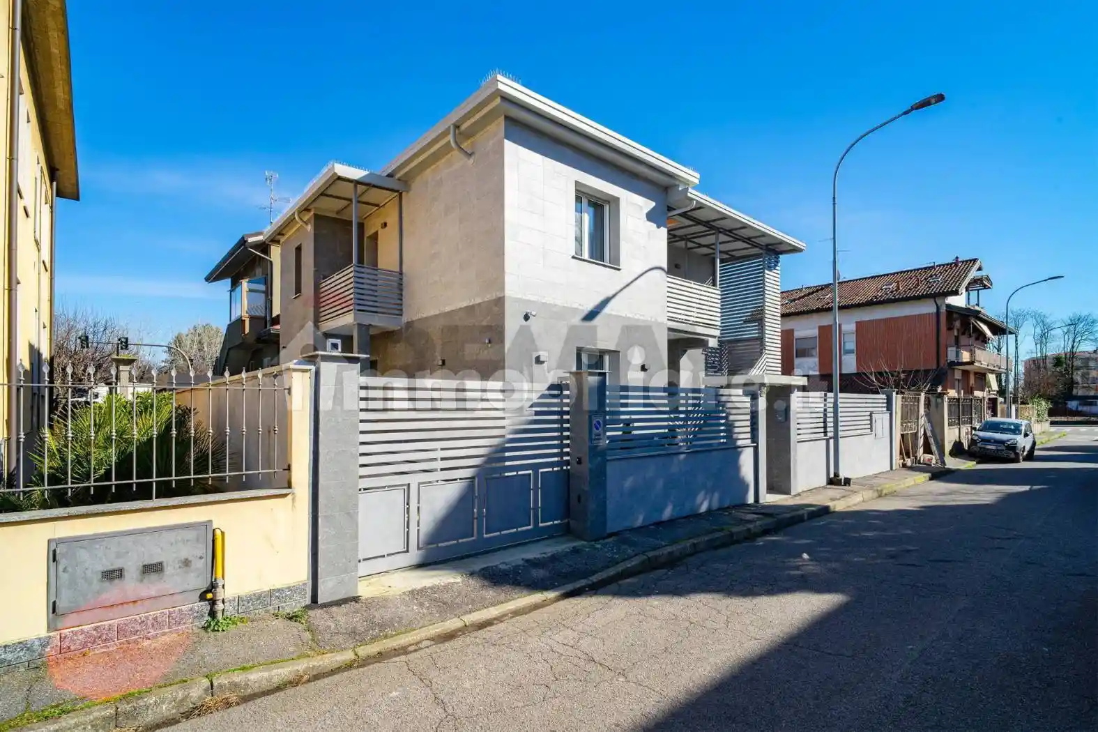 Appartamento in affitto a Rho