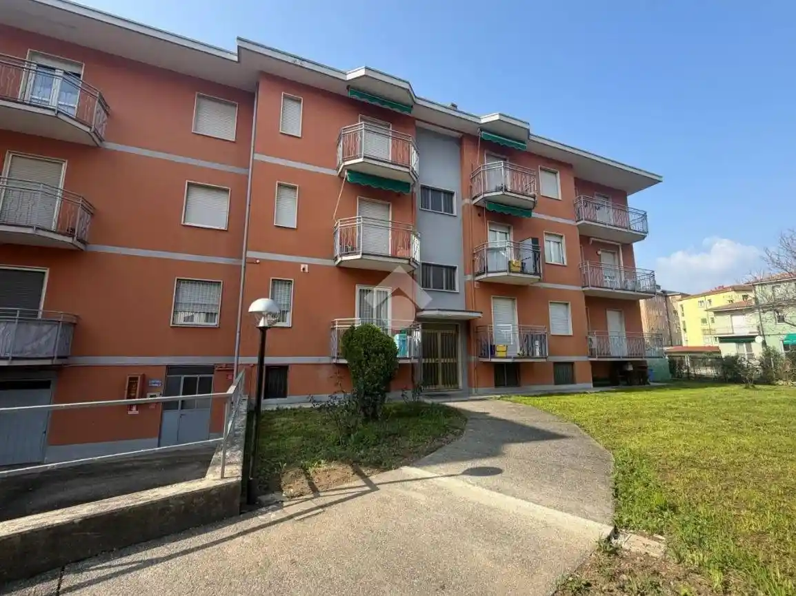 Appartamento in vendita a Calolziocorte