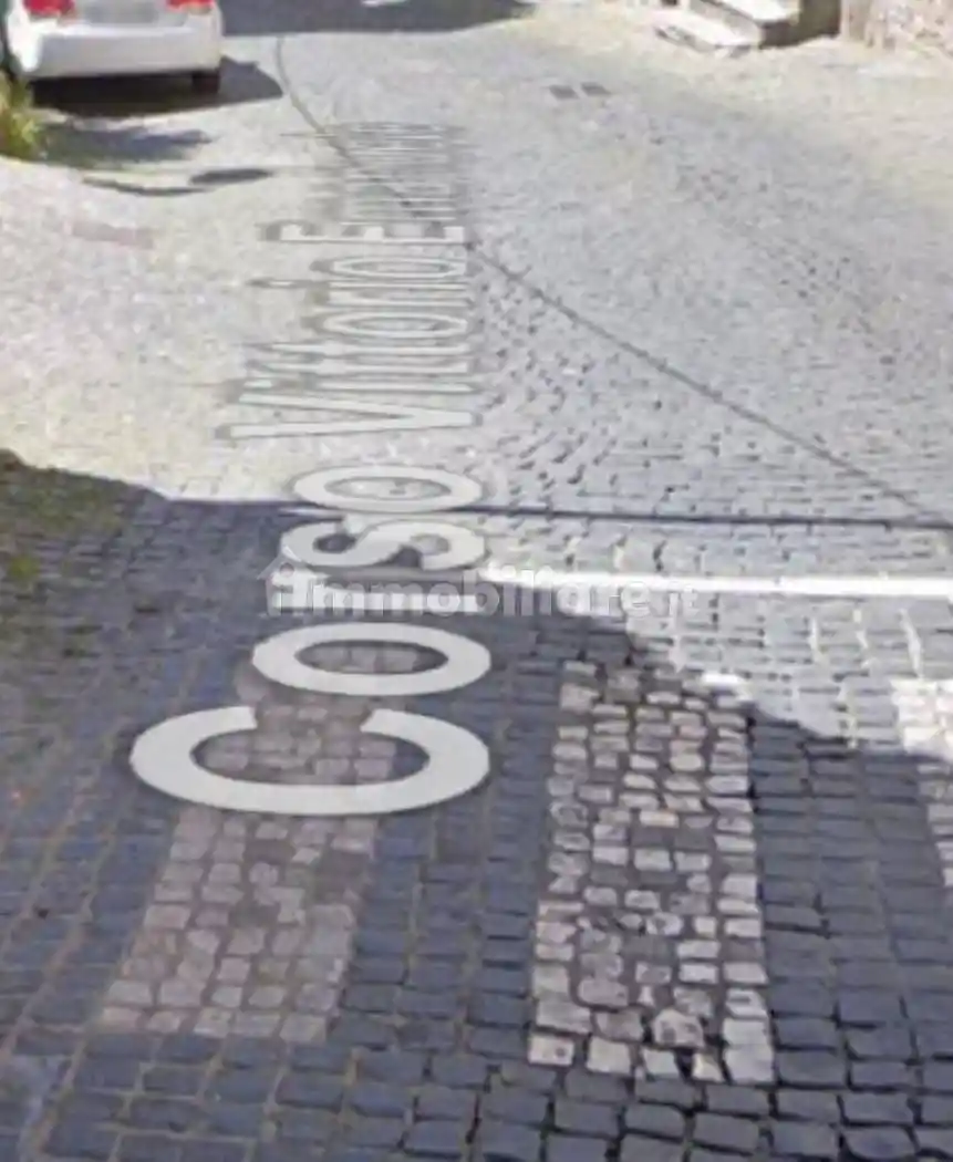 Appartamento in vendita a Cave