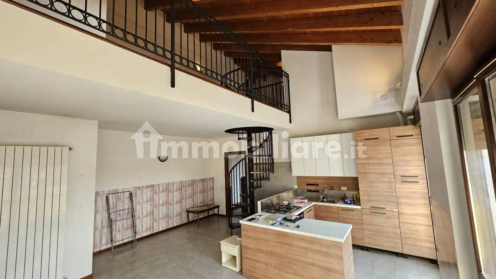 Appartamento in vendita a Piacenza