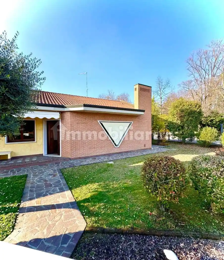 Villa in vendita a Martellago